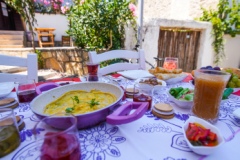 alaybey ada evi